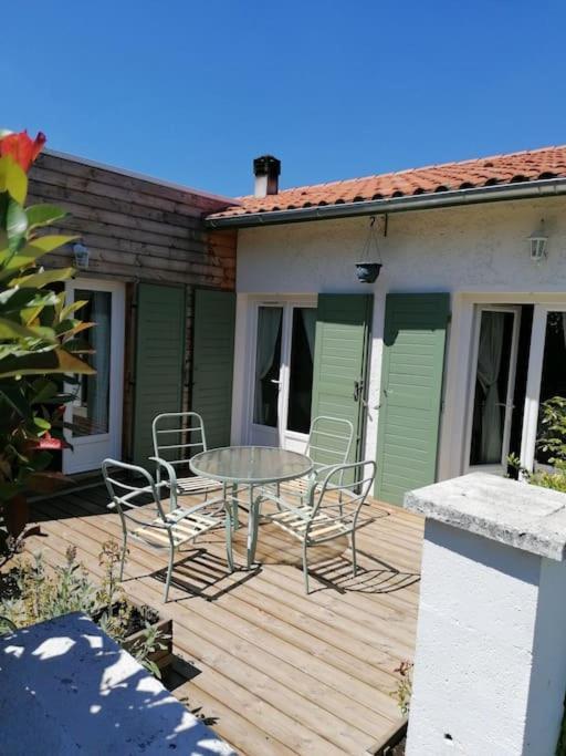 Villa La P'Tite Guinguette Salles  Esterno foto